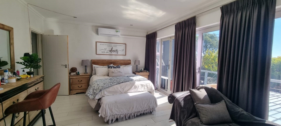 4 Bedroom Property for Sale in Dan Pienaar Free State